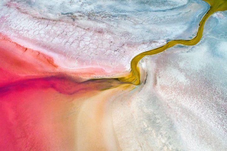 Lago de sal rosa, Kalbarri, Australia Occidental por Mat Beetson