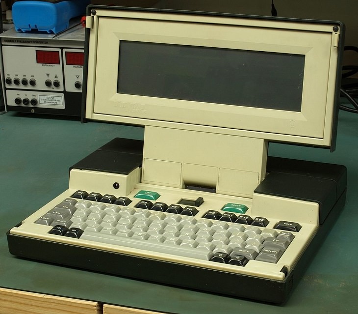 Primeras Computadoras Portátiles, Dulmont Magnum Kookaburra