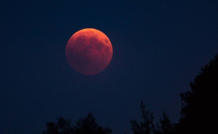 eclipse lunar, luna roja 