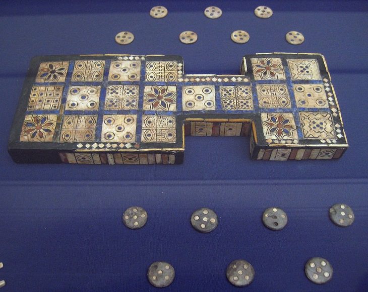 Inventos De Los Sumerios, El juego de mesa completo más antiguo