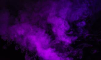 ¿Qué profesión de cuento de hadas te conviene: negro violeta?