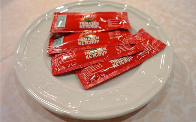 Pruebe otros usos: bolsas de ketchup