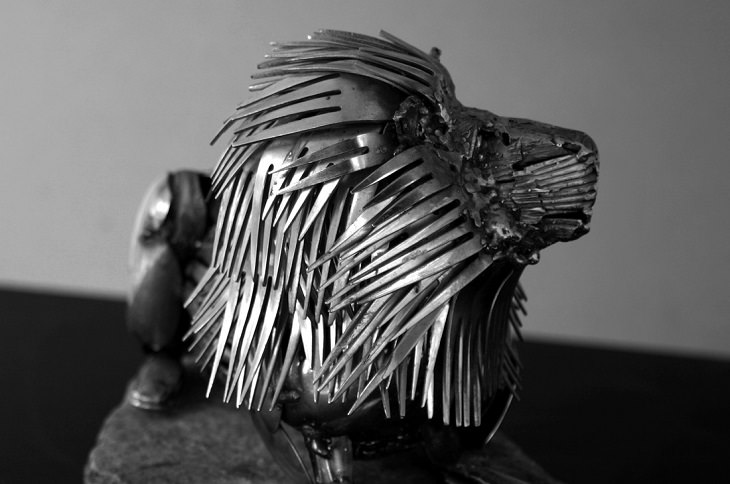 Sculptures welded and made using kitchenware, silverware and other utensils by Ohio Artist diagnosed with Parkinson’s Disease, Gary Hovey, Regal Lion