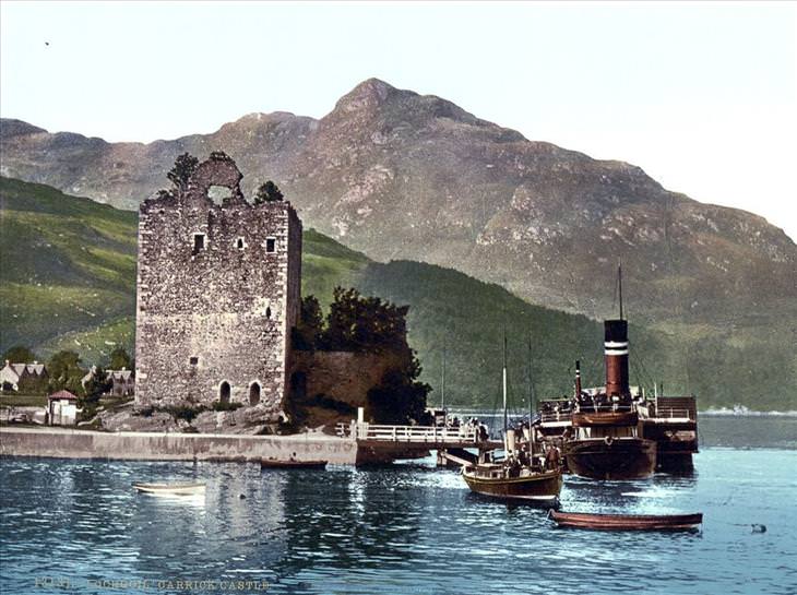 Postales De Escocia de 1890, Castillo de Carrick del siglo XV en Loch Goil