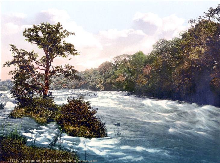 Postales De Escocia de 1890, Un río cerca de Kirkcudbright