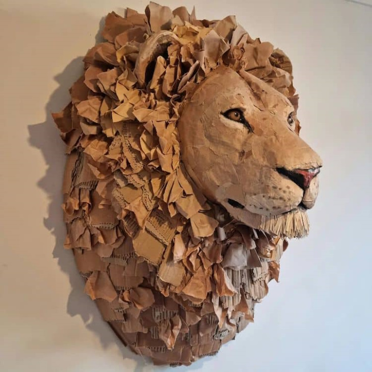Esculturas De Animal De Josh Gluckstein, león acercamiento
