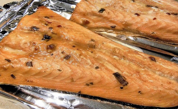 5 Formas De Hacer Pescado y Mantenerlo Nutritivo, salmón horneado