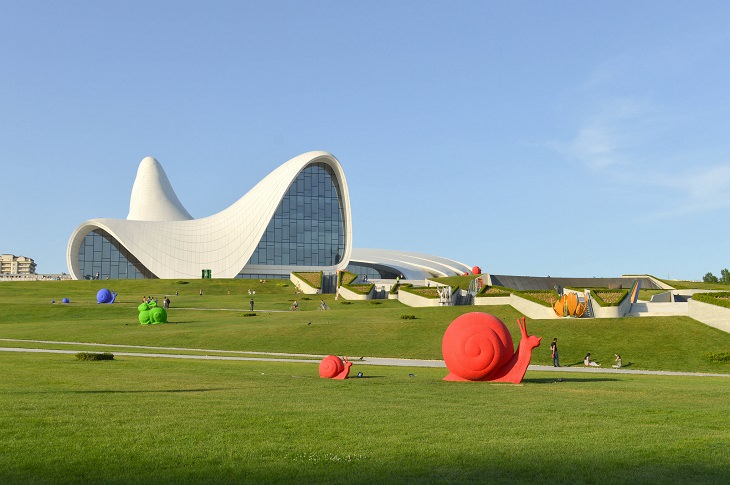 Atracciones Turísticas En Bakú,  Centro Heydar Aliyev 