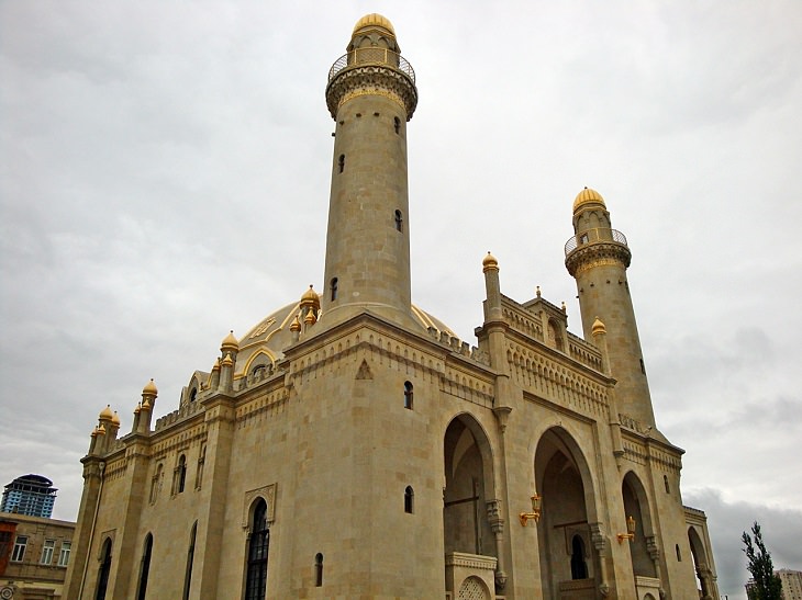 Atracciones Turísticas En Bakú, Mezquita Taza Pir