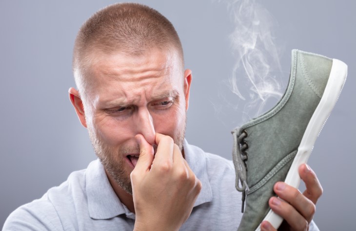 Cómo Neutralizar Los Malos Olores En Los Zapatos, zapatos con mal olor