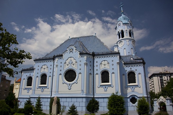 La Iglesia Azul