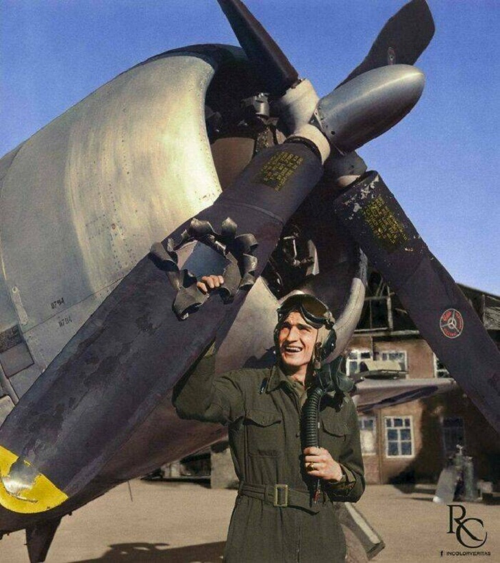 Fotos De Aviación,  P-47 y su piloto de la Segunda Guerra Mundial