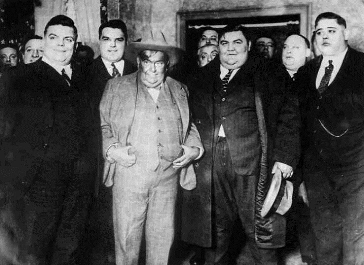Fotos Históricas Rara Vez Vistas, Miembros del Club de Hombres gordos 