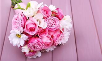 Prueba de flores y romance: un ramo de rosas