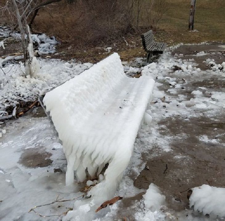 Winter Pics, park bench