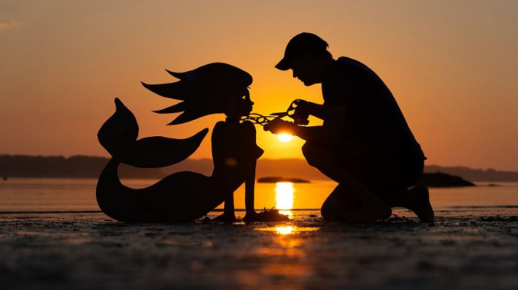 Siluetas En El Atardecer