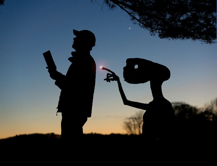 Siluetas En El Atardecer