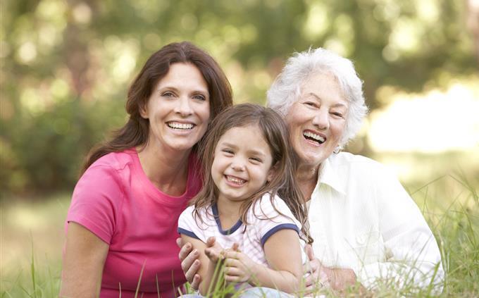 Prueba de regalos familiares: Bat, mamá y abuela