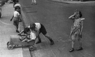 Fotos Antiguas - Niños Divirtiéndose En Las Calles De Londres