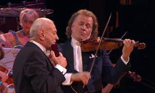 Disfruta De Una Presentación En Vivo De André Rieu y Gheorghe Zamfir